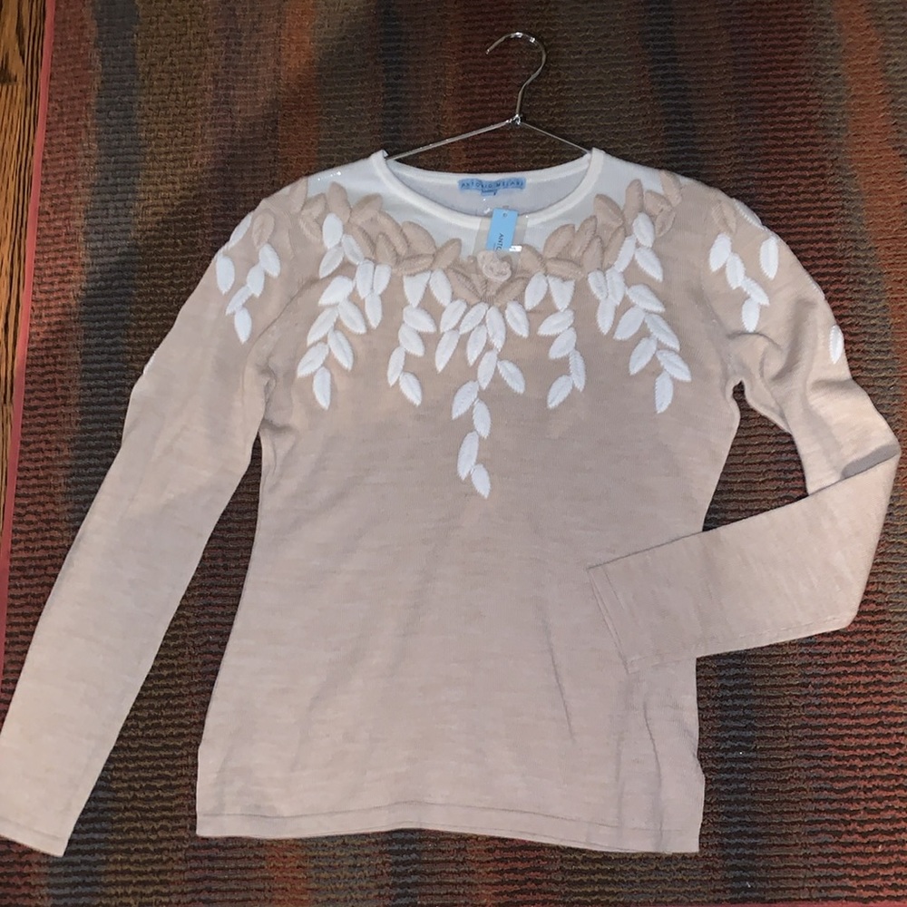 Antonio Melani Embroidered Sweater - Picture 6 of 7